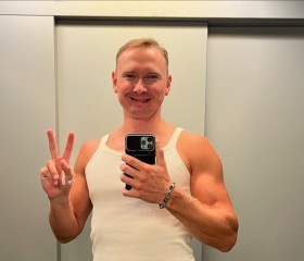 Максим, 35, Brussels