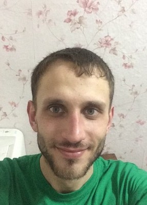 Антон, 33, Россия, Белогорск (Амурская обл.)