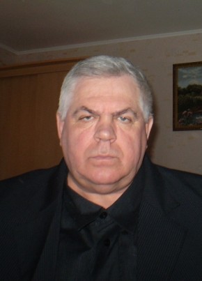 Виталий из Шиханы 64 года