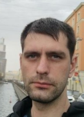 Дмитрий из Южно-Сахалинска 32 года