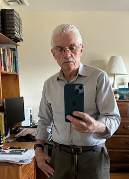 Захар из Новосибирска 67 лет