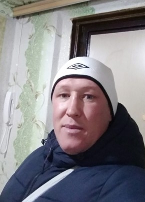 Максим, 36, Россия, Козловка (Чувашия)