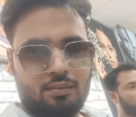 Hozrot, 22, Sirajganj