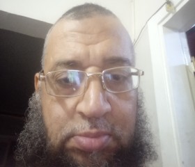عبدالله الغرباو, 51, Cairo