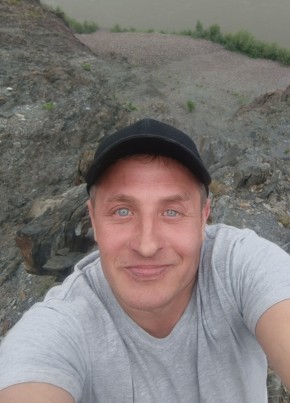 Анатолий