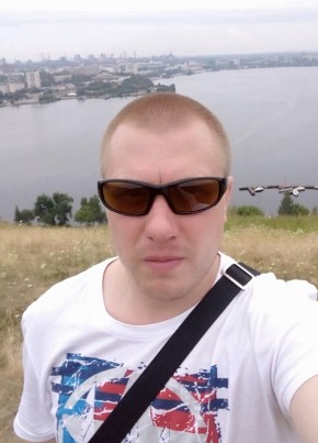 Евген, 37, Россия, Красноуральск