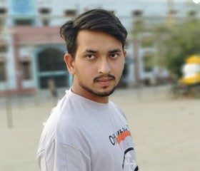 Kkroy, 21, Dhanaura