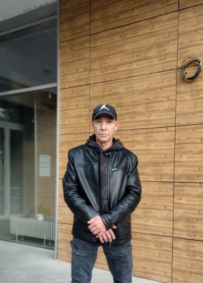 Aleksandr, 49, Russia, Leninskoye (Kirov)