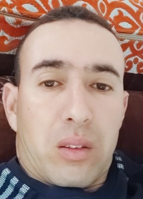 ziad, 37, République Française, Auch