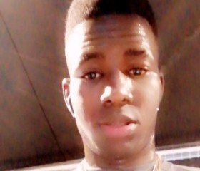 coulibaly, 23 года, Saint-Étienne