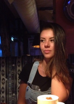 Олеся, 29, Россия, Омск