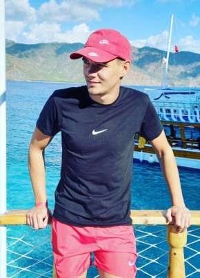 Vlad, 31, Russia, Neman