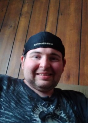Lester, 34, United States of America, Cleveland (State of Tennessee)