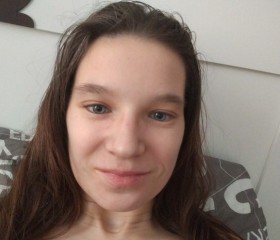 Yana, 25, Yekaterinburg