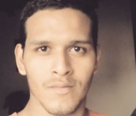 Victor, 28, San Pedro