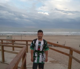 Roberto, 33, Buenos Aires