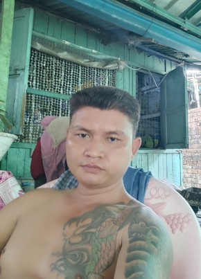 lapyae, 38, Myanmar (Burma), Rangoon