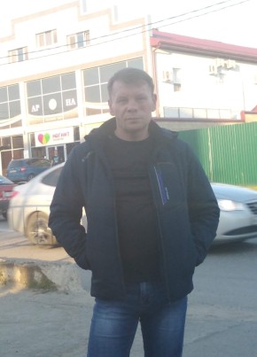 Иван, 43, Россия, Стародеревянковская