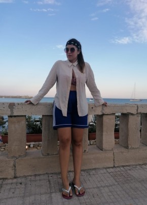 Alessia, 23, Repubblica Italiana, Alessandria