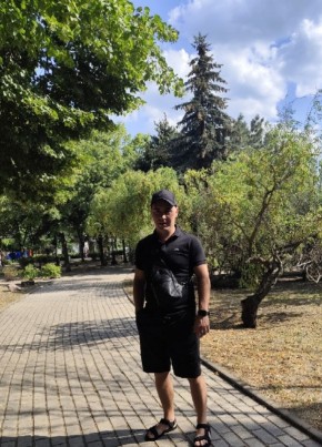 Руслан из Донецка 37 лет