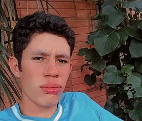 Dennis, 21, San Antonio