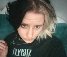 Karina, 18, Podolsk