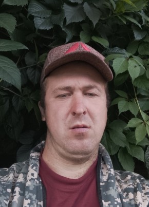 Илья Зыков Влади из Ребрихи 32 года