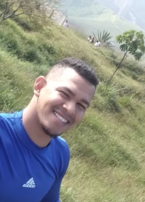 Daniel_Pinto, 30, República de Colombia, Medellín