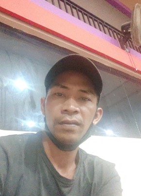 Hairuddin, 33, Indonesia, Kota Pontianak