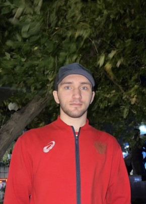 Камиль из Элисты 24 года