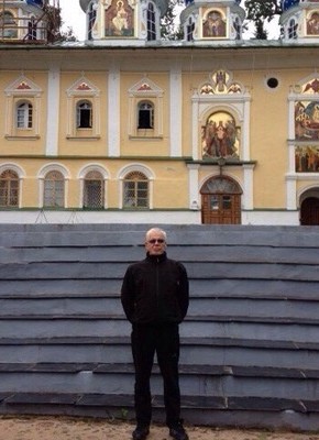 Иван, 61, Россия, Псков