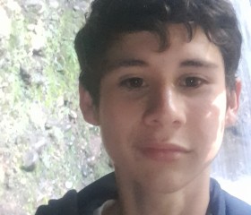 Lucas, 25, Parral