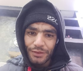Etuu, 29, Sidi Bel Abbes