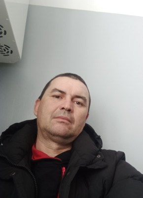 Петя из Базарного Карабулака 47 лет