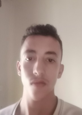 Hamzah, 18, Yemen, Taizz