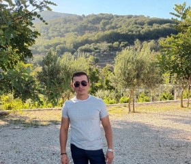 Mirza, 39, Palma Campania