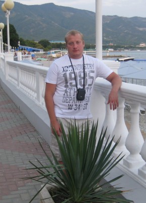 Александр, 40, Россия, Москва