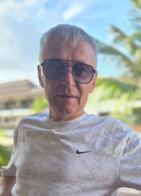 влад из Новосибирска 48 лет