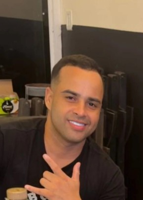 Bruno из Curitiba 29 лет