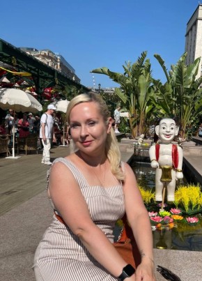 Оксана из Москвы 43 года