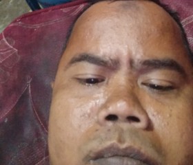 Mahfud, 26, Semarang