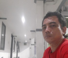 Ryan, 51, Surabaya