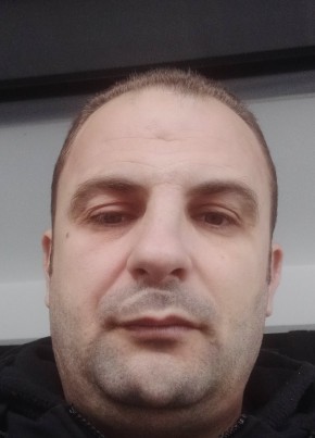 Adi Muka, 36, Albania, Tirana