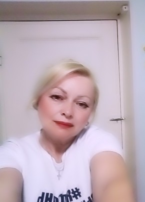 Лариса, 52, Россия, Барнаул