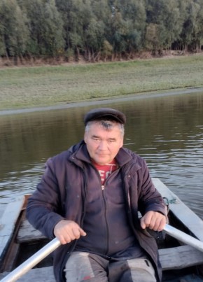 Иван, 54, Россия, Нефтеюганск