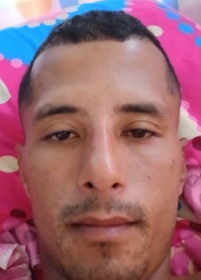 Jona из Quito 30 лет