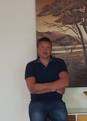 дмитрий из Барнаула 45 лет