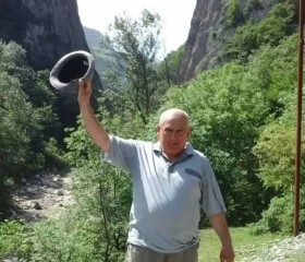 HAZRATGULU, 71, Quba
