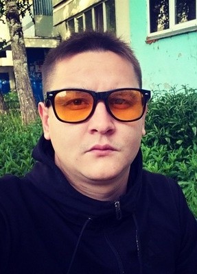 Артур, 32, Россия, Нижнекамск