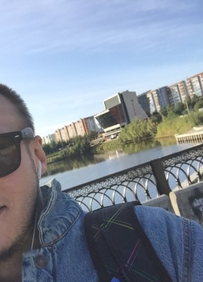 Павел, 36, Россия, Сургут